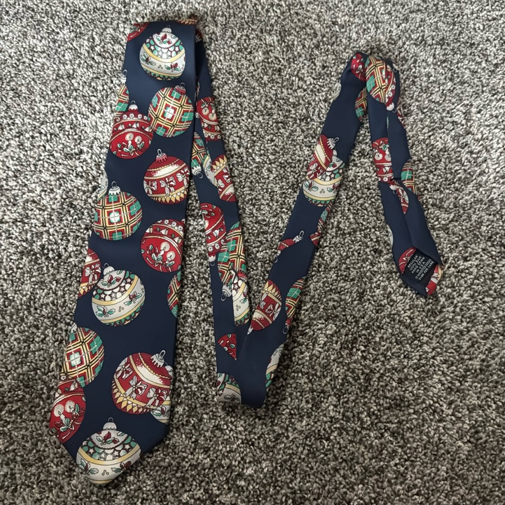 Lands’ End Navy/Red/Gold Christmas Ornament Neck Tie 100% Silk